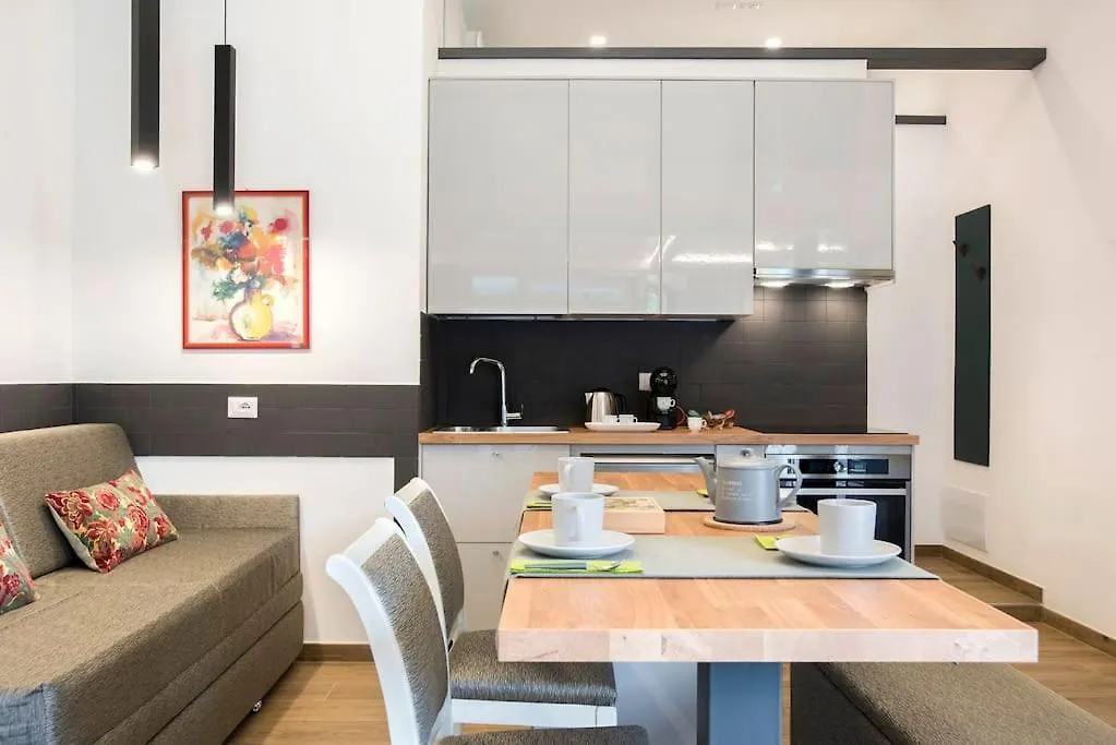 Casa Vacanze Tibi Rome 0*,  Italy