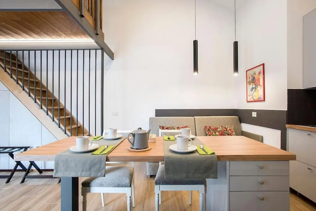 Casa Vacanze Tibi Rome Apartment